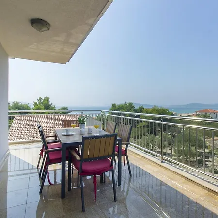 Lenija Appartamento *