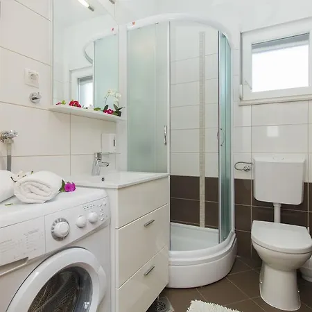 Lenija Appartamento *