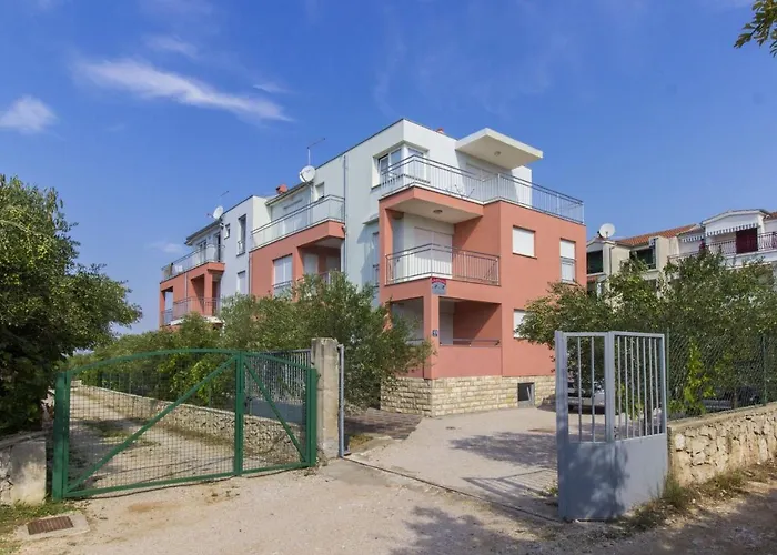 Lenija * יאדריה